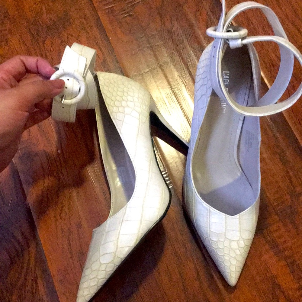 Brand new big ankle double strap snake print